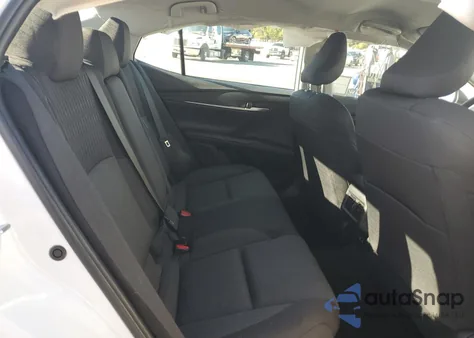 2025 Toyota Camry Xse z USA, uszkodzony, nr VIN 4T1DAACKXSU643223